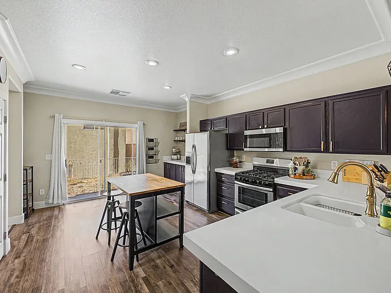 10540 Blanca Peak Ave — Photo 8