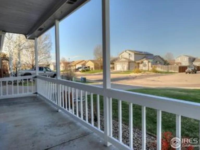 1559 S Dusk Dr — Photo 2