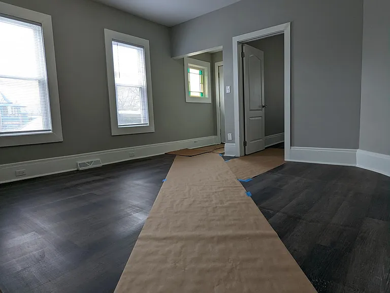 2201 W 83rd St #1 — Photo 6