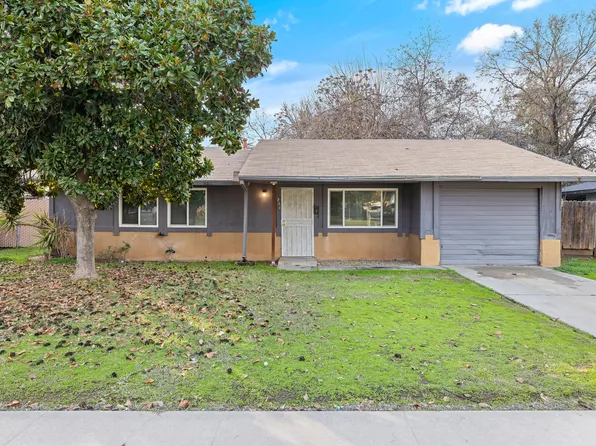 251 Holly Street, Woodlake, CA 93286