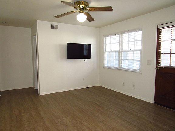 5th image of 5056 Narragansett Ave #B