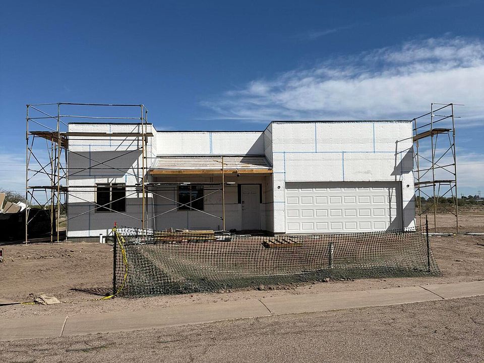 2nd image of 5583 S Swires Rd
