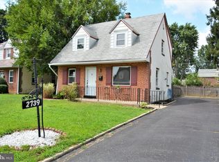 2739 Springhill Rd, Secane, PA 19018