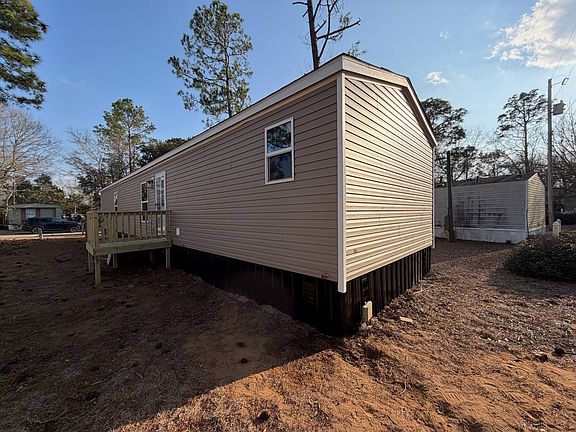 3rd image of 120 Hidden Acres Ln