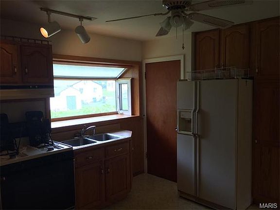 5th image of 10977 Saint Henry Ln