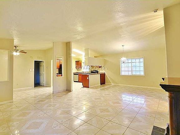 3rd image of 4529 Sonia Rose Ln