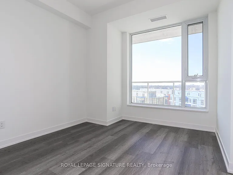 6 David Eyer Rd #601 — Photo 21