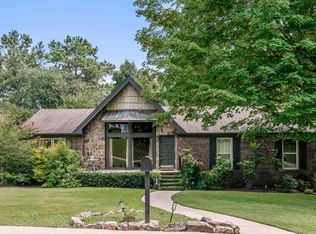 909 Autumn Chase Dr, Birmingham, AL 35206