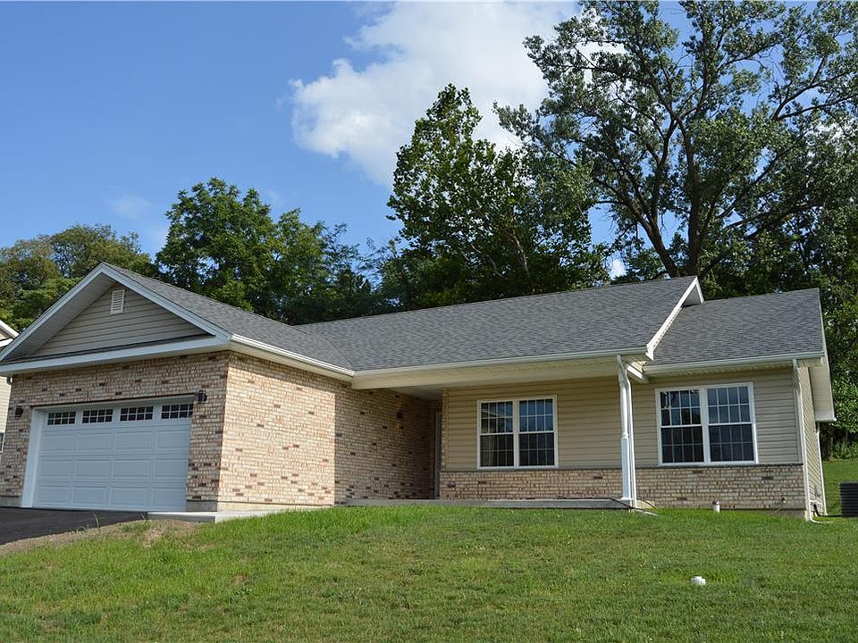 1st image of 536 Cypress Ln