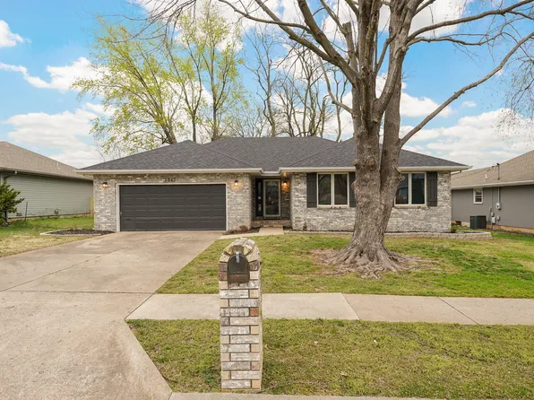 3383 Primrose, Springfield, MO 65807