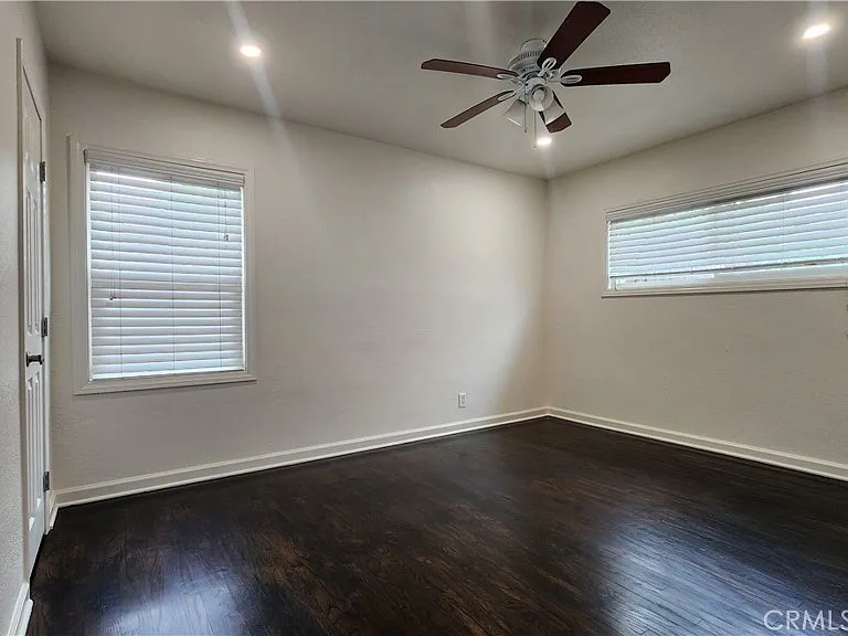 15709 Devonshire St — Photo 15