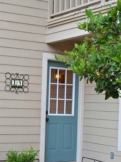 1st image of 19 Marina Cir