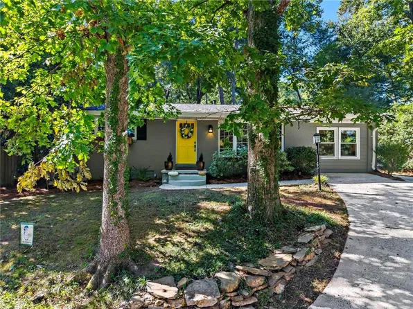 3842 Admiral Dr, Chamblee, GA 30341