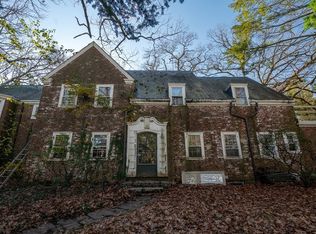 320 Woodland Rd, Brookline, MA 02467