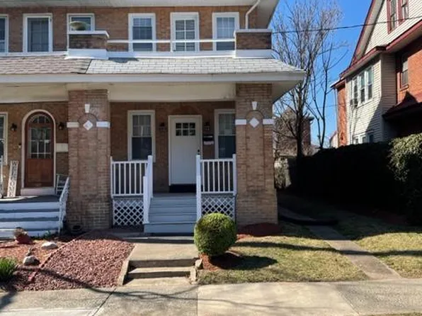 105 Lee Ave, Trenton, NJ 08618