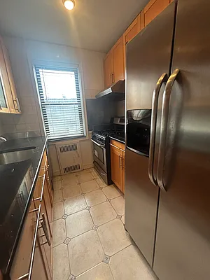 Rented by Alex Tembelis, LREB | media 7