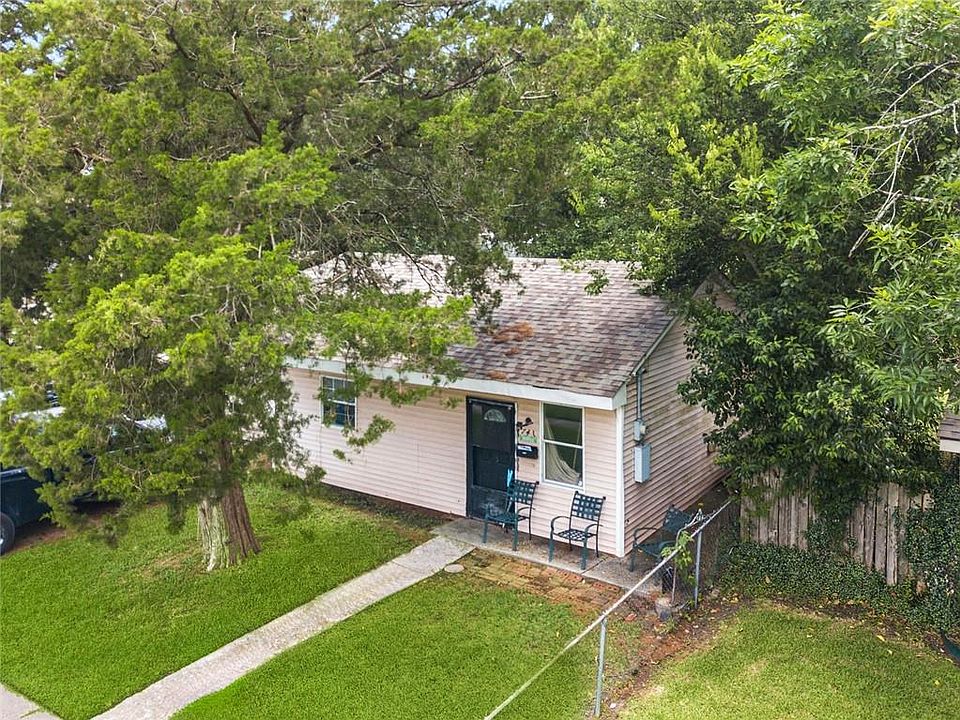 1st image of 746 Randolph Ave