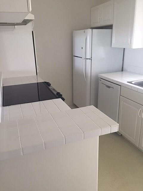 1st image of 75-6081 Alii Dr Unit Aa 204