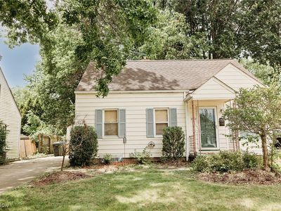 3190 Oakwood Dr, Cuyahoga Falls, OH, 44221