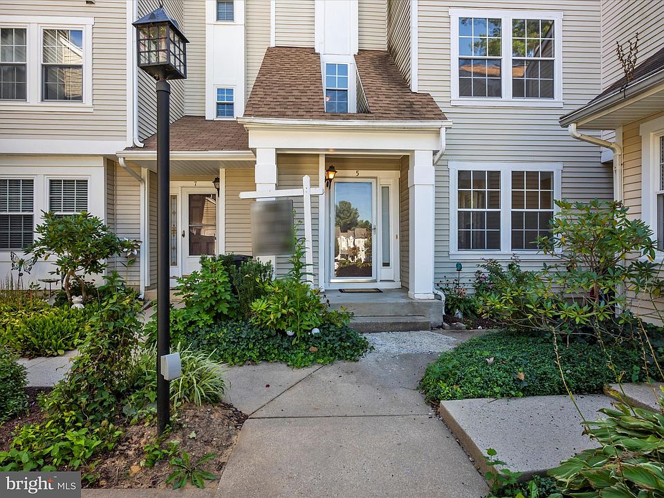 1st image of 5 O'Hara Ct