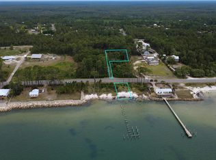 2133 Highway 98 W, Carrabelle, FL 32322