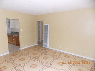 1st image of 915 S H St APT C