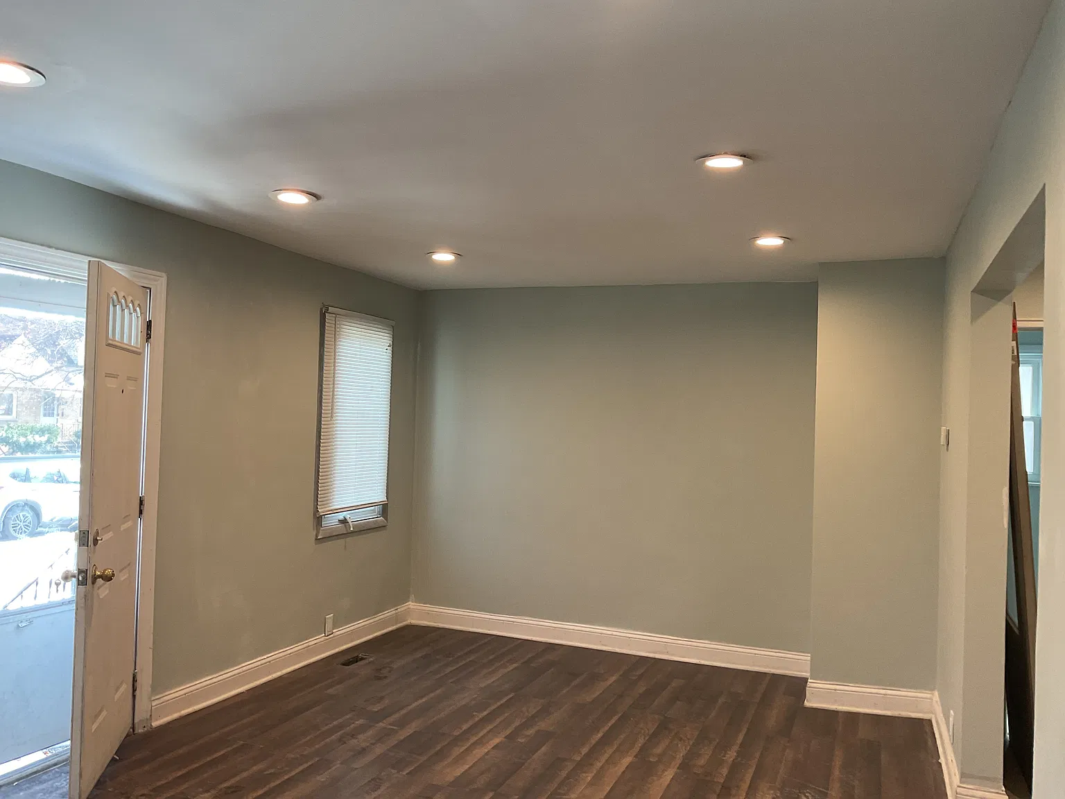 4 bed, 1300 sqft, $2,800 — Photo 2