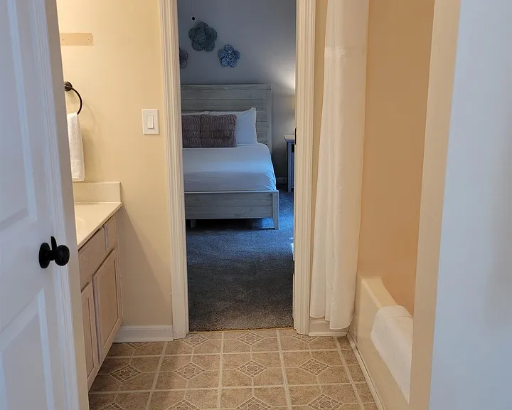 1356 Velvet Creek Gln SW — Photo 20