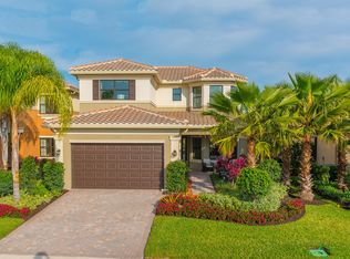 4335 Aurora St, Naples, FL 34119