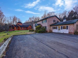 536A Fall Brook Rd, Starlight, PA 18461