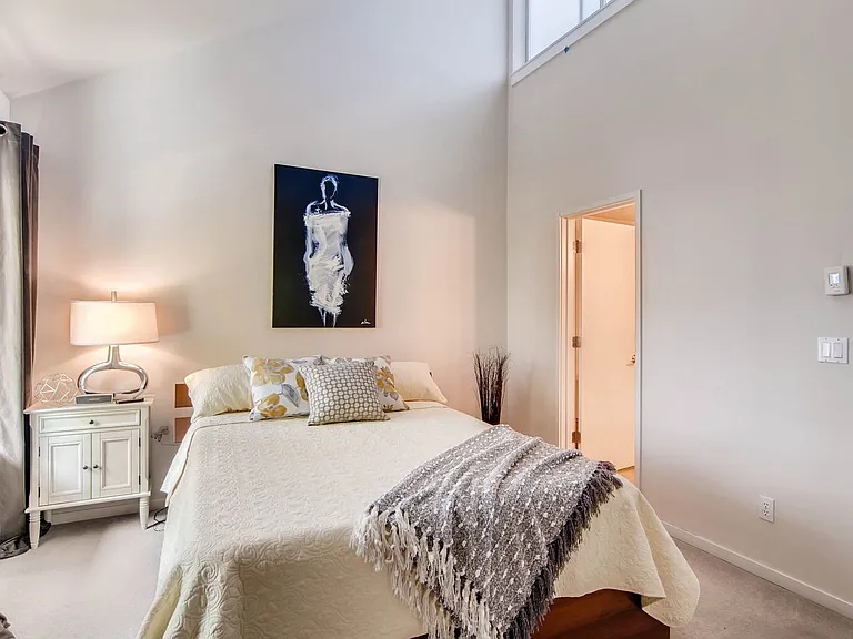 15209 NE 81st Way #105 — Photo 13