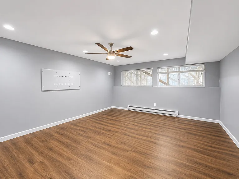45 Arden Ave #1 — Photo 3