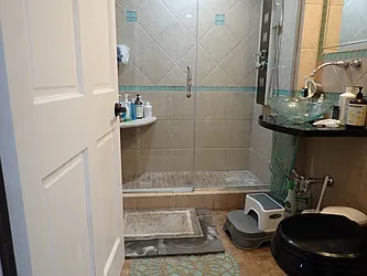 Rented by Hakeem Shahid, LREB