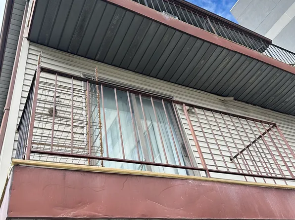 372-74 Summit Avenue image 22 of 46