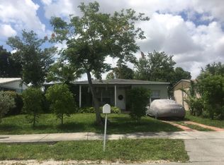 200 NW 53rd St, Oakland Park, FL 33309