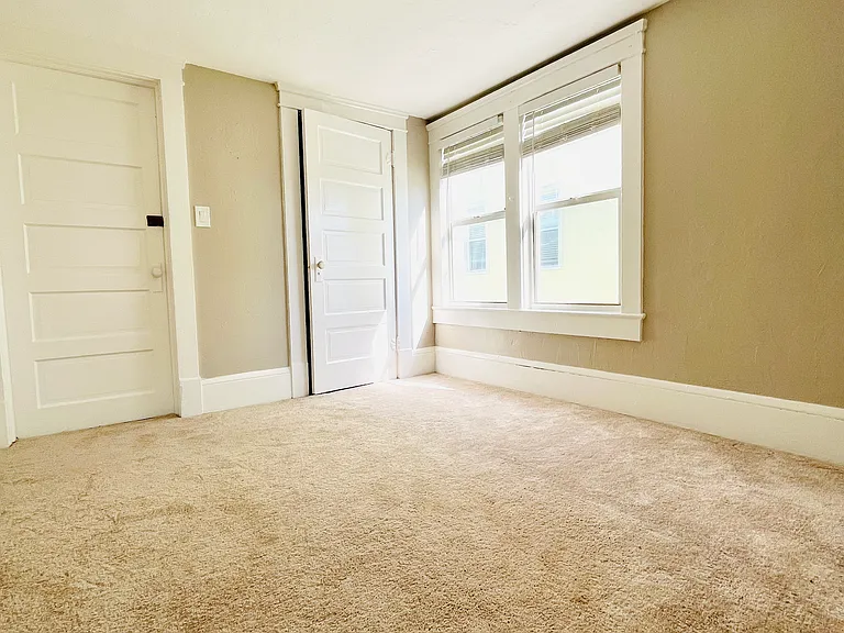 307 S Grandview Ave #3 — Photo 8