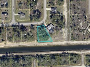 755 Longbow Ln, Lehigh Acres, FL 33972