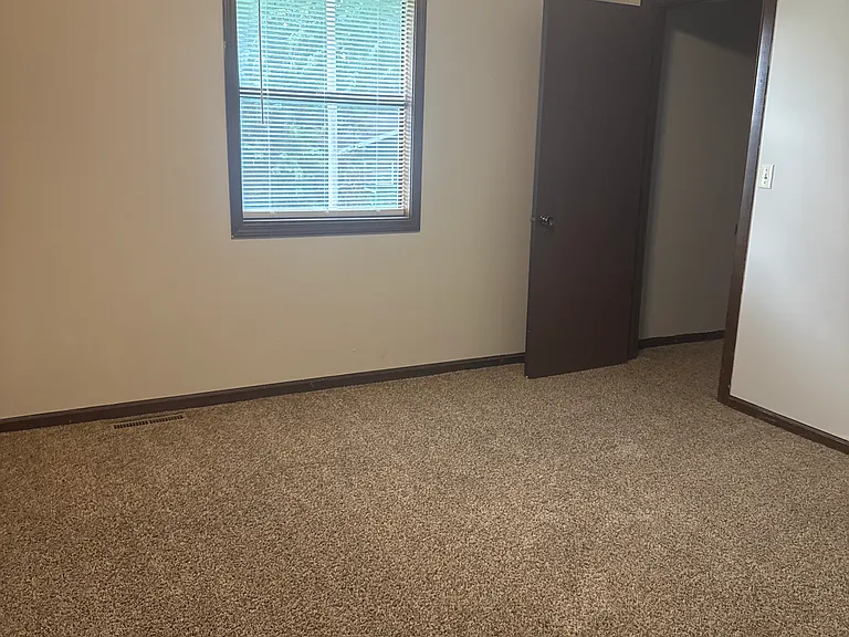 441 Magnolia Ln #439 — Photo 6