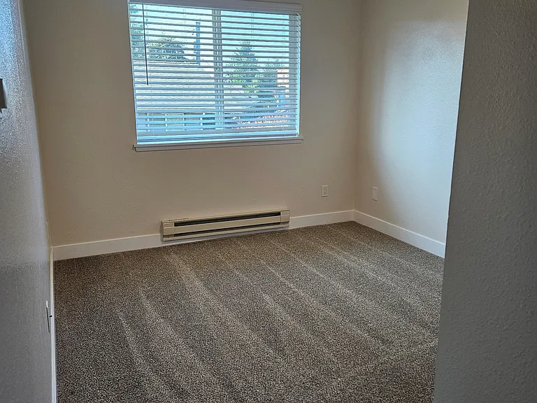 3125 Bridgeport Way W — Photo 12