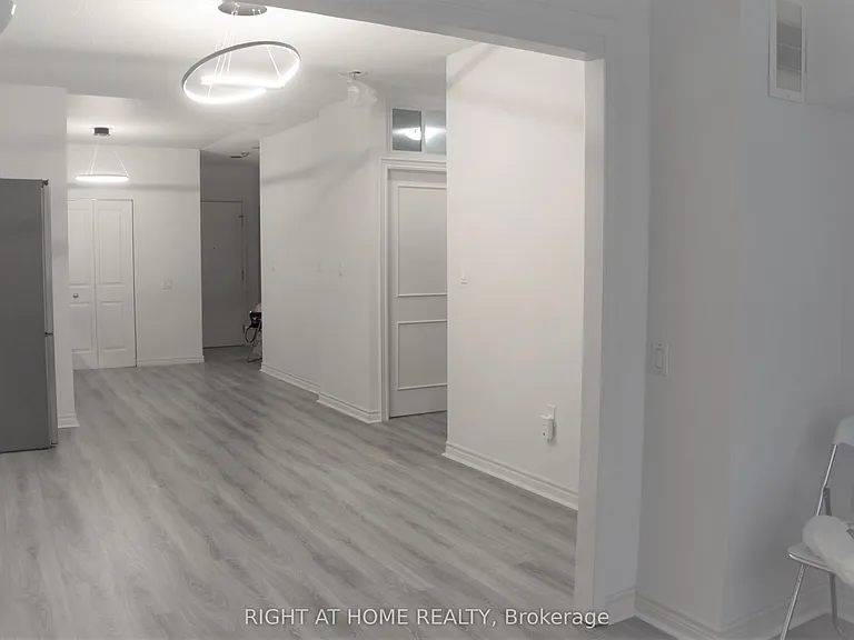 152 Saint Patrick St #208 — Photo 14