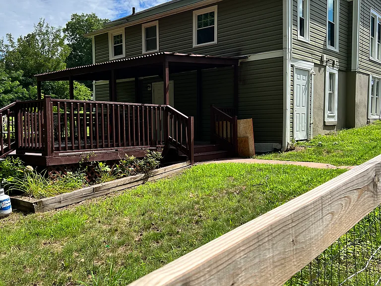 828 Silver Ave — Photo 3