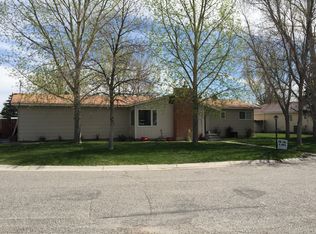 625 Prairie Rd, Riverton, WY 82501