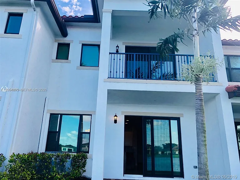 1409 SW 113th Ave — Photo 16