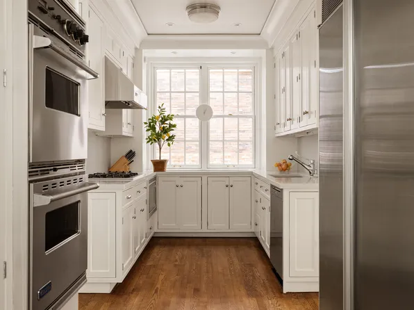 136 East 79th Street image 7 of 17