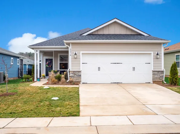 5976 Pier Dr, Denver, NC 28037