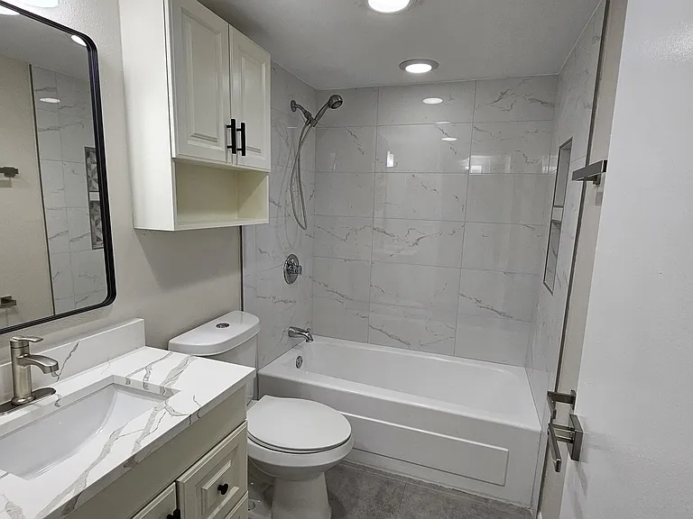 11720 Raintree Village Blvd #A — Photo 17