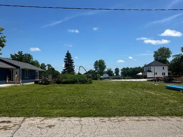 NE 4th St, Ogden, IA 50212