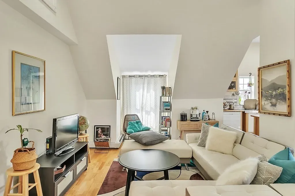 1 bed, 750 sqft, $2,800 — Photo 3