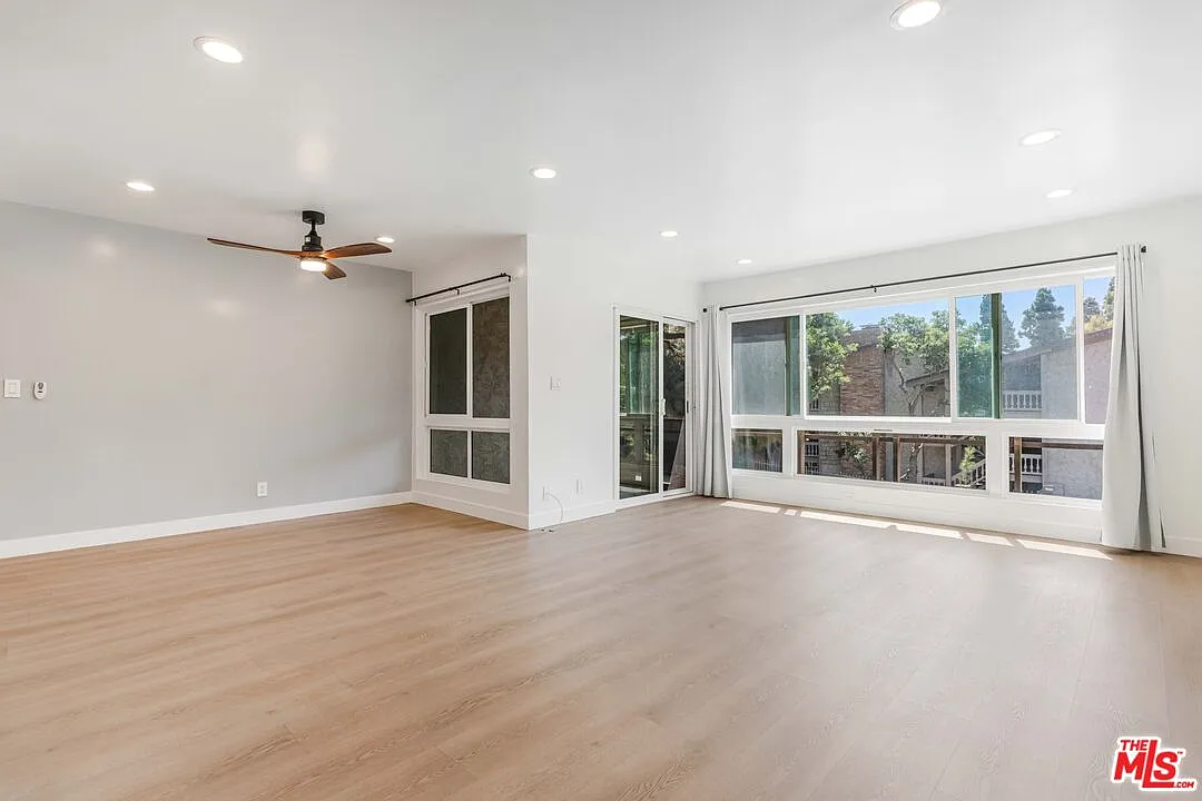 1 bed, 1.0 bath, 807 sqft, $2,850 — Photo 3