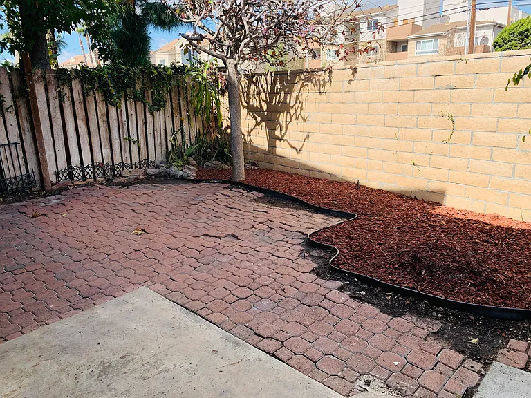 1200 S Sharon Cir #5 — Photo 14